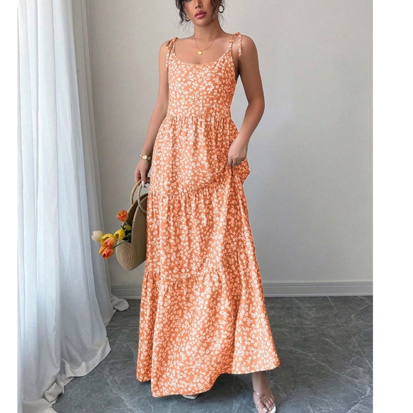 Boho Floral Print High Waisted Ruffle Hem Cami Maxi Dress - Picture 3 of 8